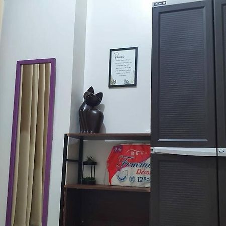 Cherolds Place Lovely 1 Bedroom Condo With Balcony Manila Exterior photo